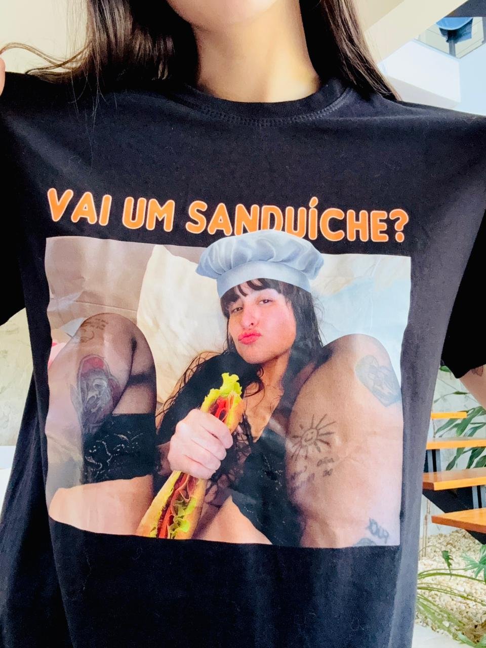 Camiseta - VAI UM SANDUICHE ?